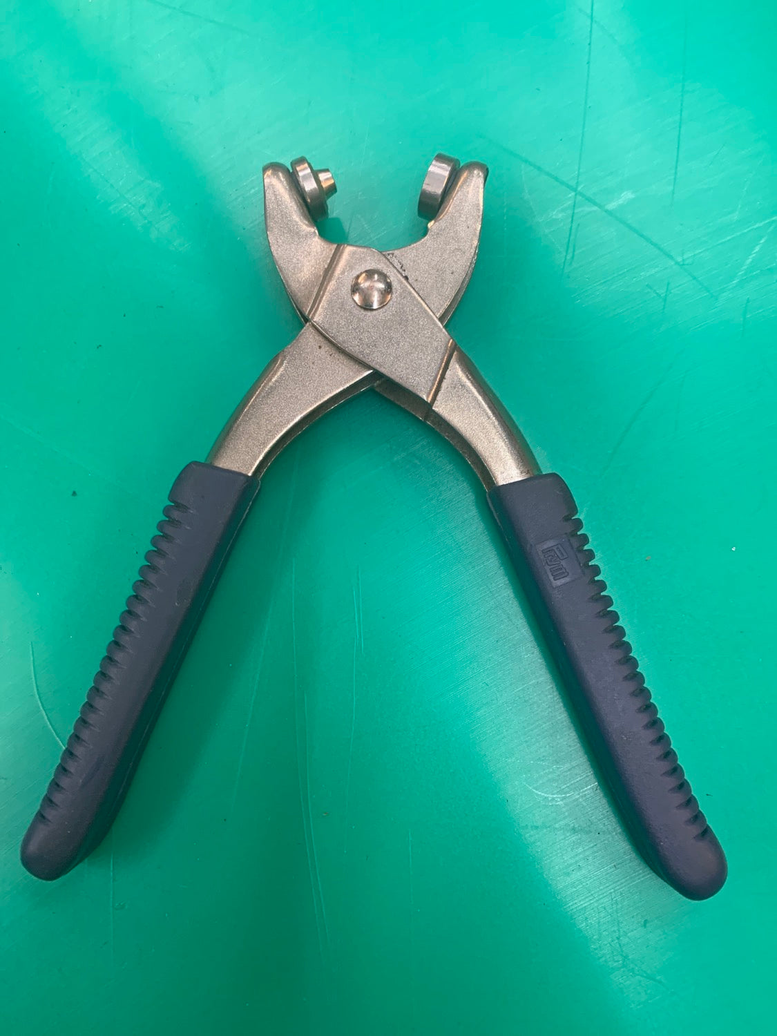 Eyelet Tools image 1
