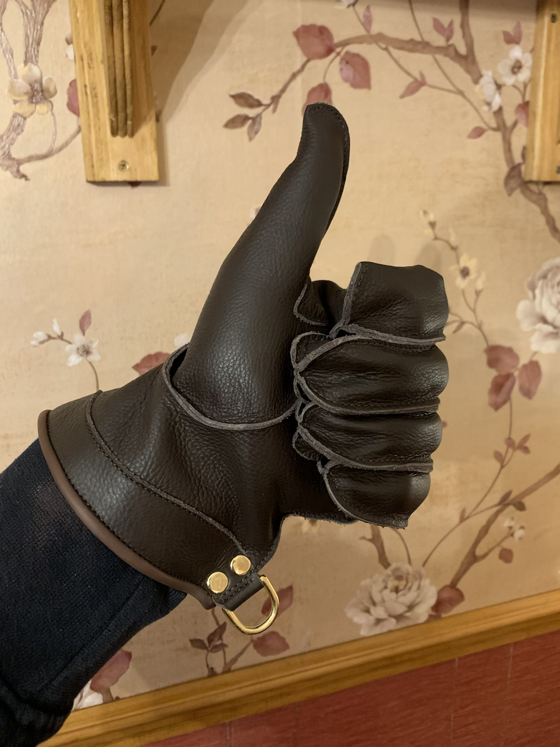 Falconry Gloves Machine Sewn image 10
