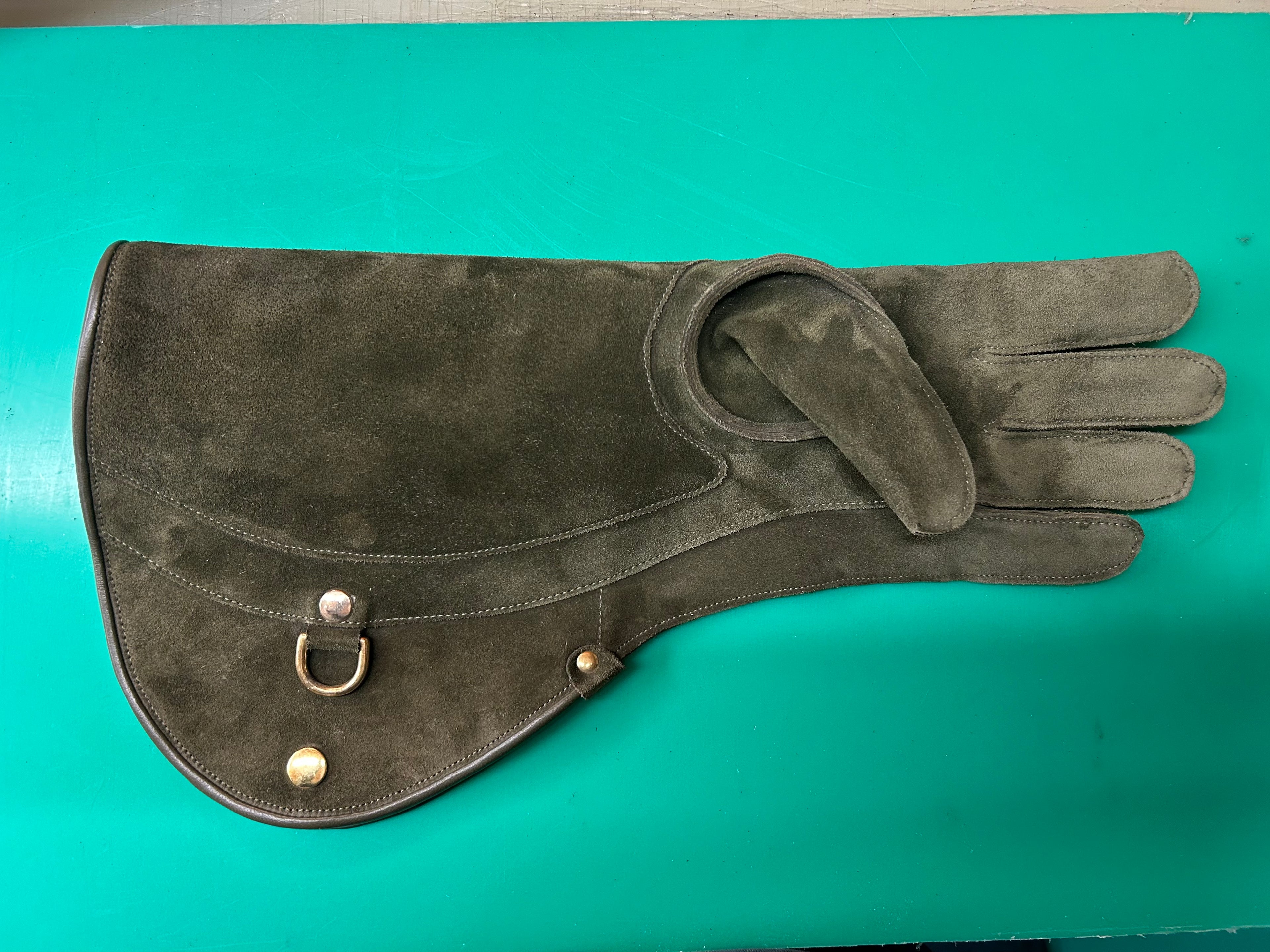 Falconry Eagle glove treble full length