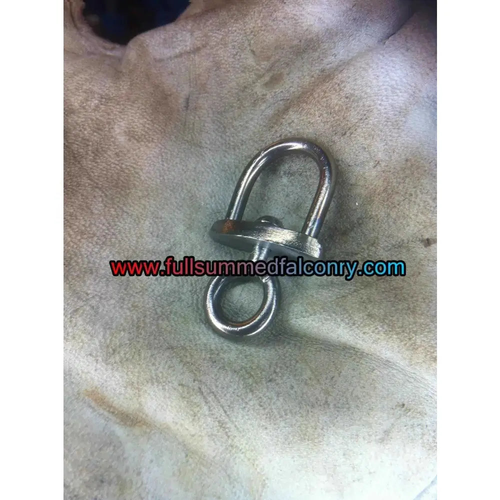 British D Swivels
