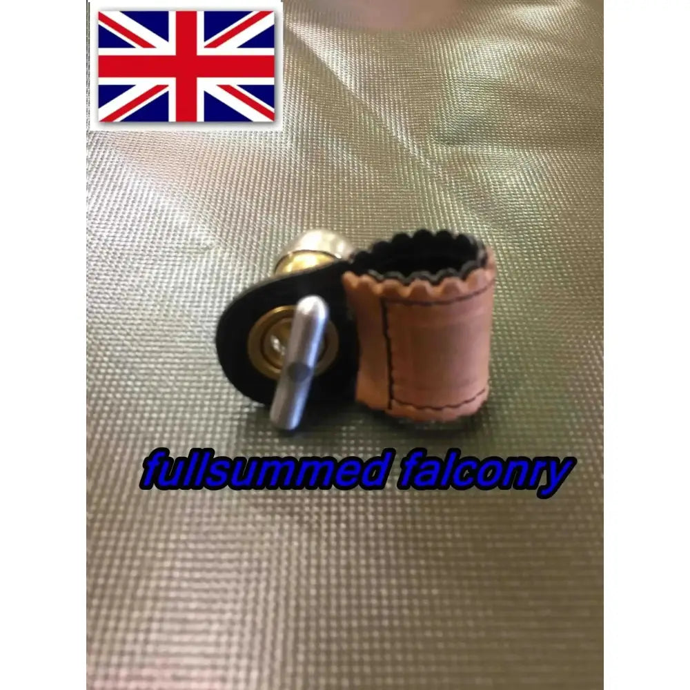 Falconry Bullet Toggle